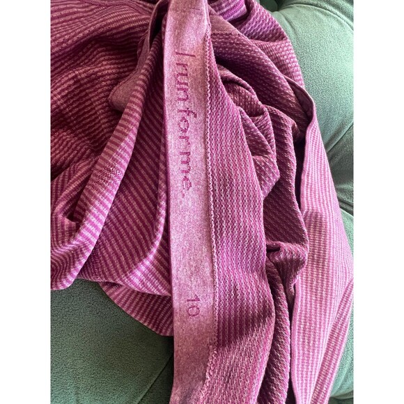 Lululemon Tank Top Racerback Shirt size 10 - Picture 7 of 7